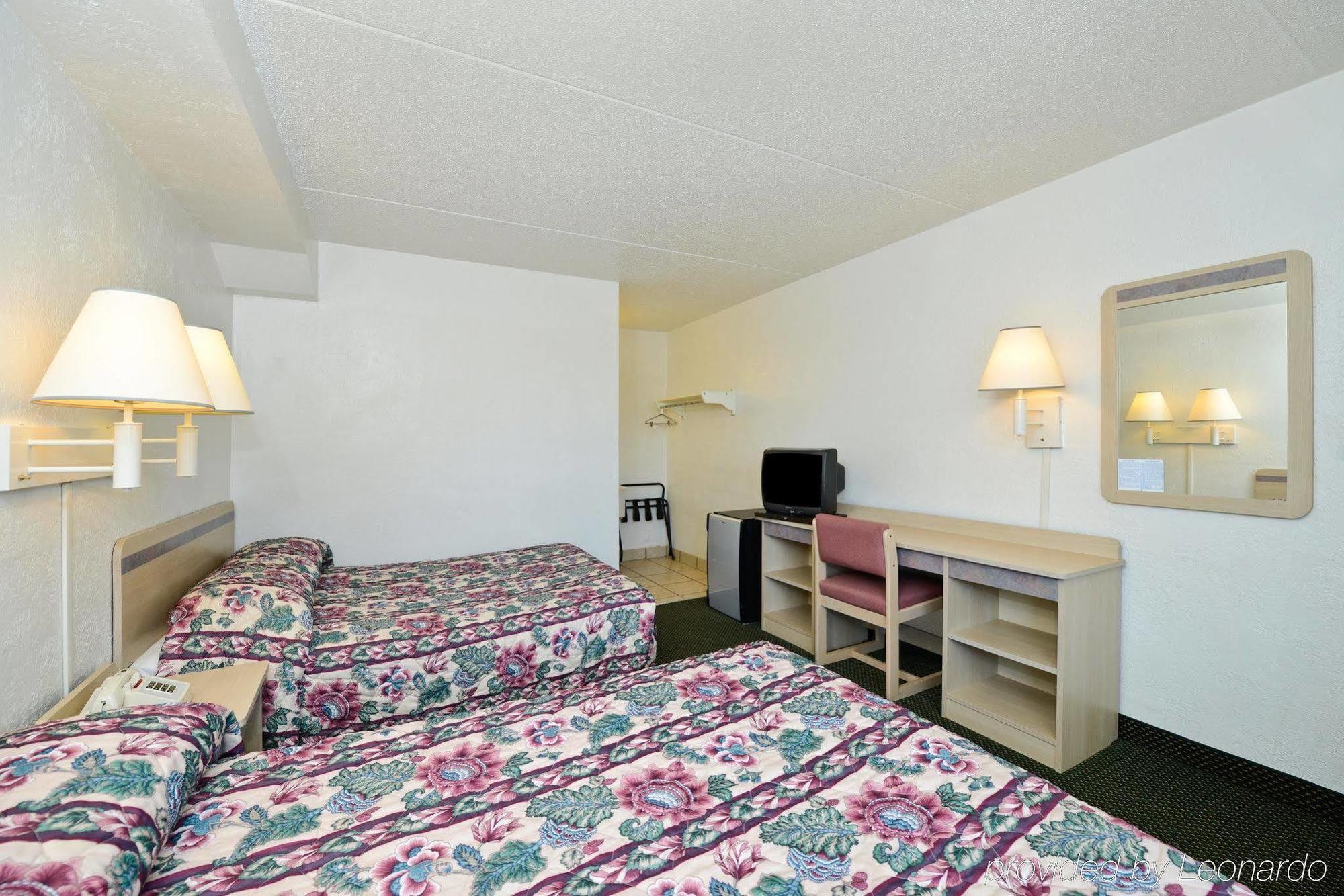 Americas Best Value Inn Battle Creek Exterior photo